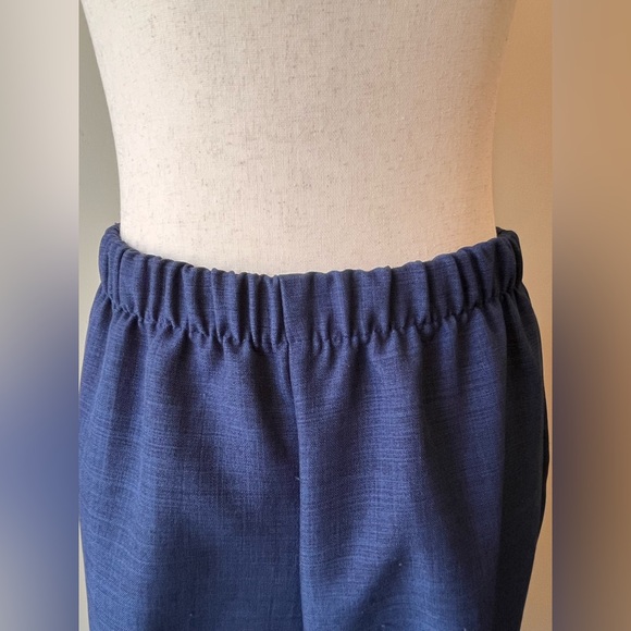 Women’s Classic Navy Double-Breasted Pantsuit - Picture 4 of 5